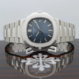 Patek Philippe Nautilus 5711 Jumbo 40mm