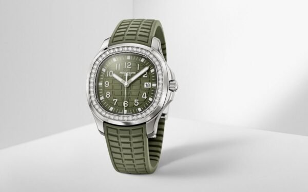 Buy Patek Philippe 5267/200A-011 Aquanaut Luce Stainless Steel Green Dial Diamond Bezel