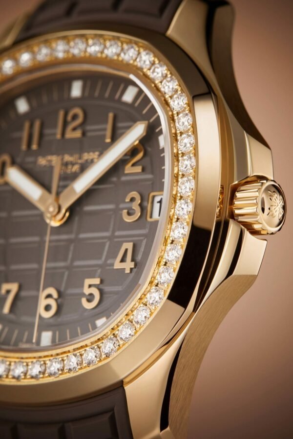 Buy Patek Philippe 5268/200R-010 Aquanaut Luce Rose Gold Taupe Grey-Brown Dial Diamond Bezel - Image 3