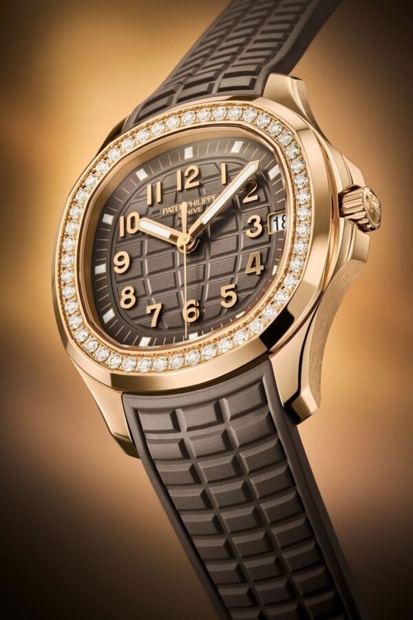 Buy Patek Philippe 5268/200R-010 Aquanaut Luce Rose Gold Taupe Grey-Brown Dial Diamond Bezel - Image 4