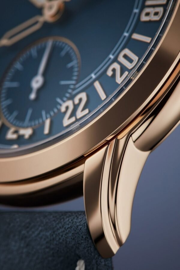Buy Patek Philippe 5224R-001 Complications Calatrava 24-Hour Display Travel Time Rose Gold Blue Dial - Image 5