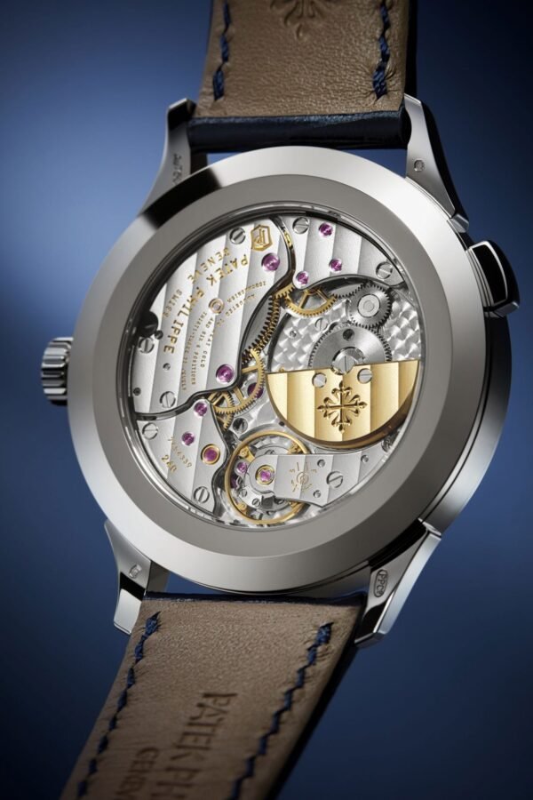 Buy Patek Philippe 5231G-001 Complications World Time Rare Handcrafts White Gold Grand Feu Cloisonn? Dial - Image 7