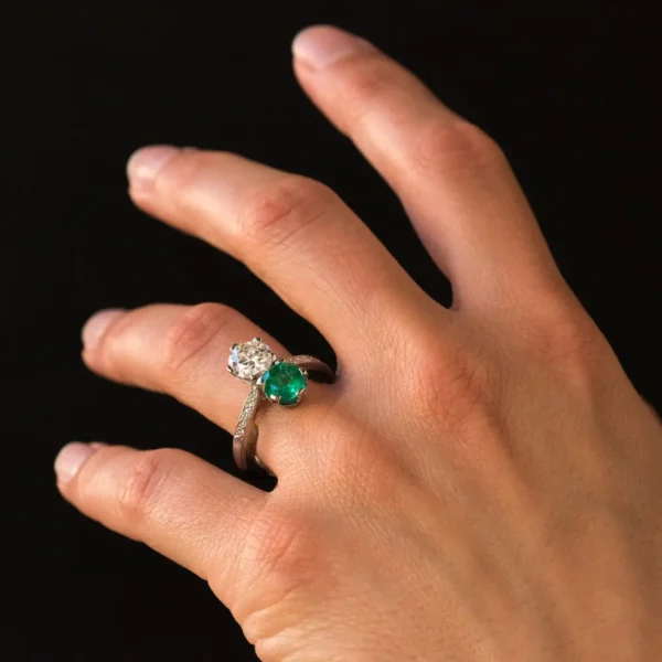 1930s French Platinum Art Deco Emerald Diamond "You and Me" Ring - Image 12