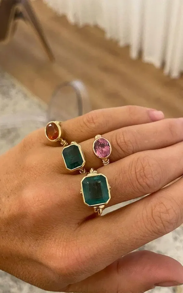 3ct Knot Emerald Ring in 18ct Yellow Gold - Image 9