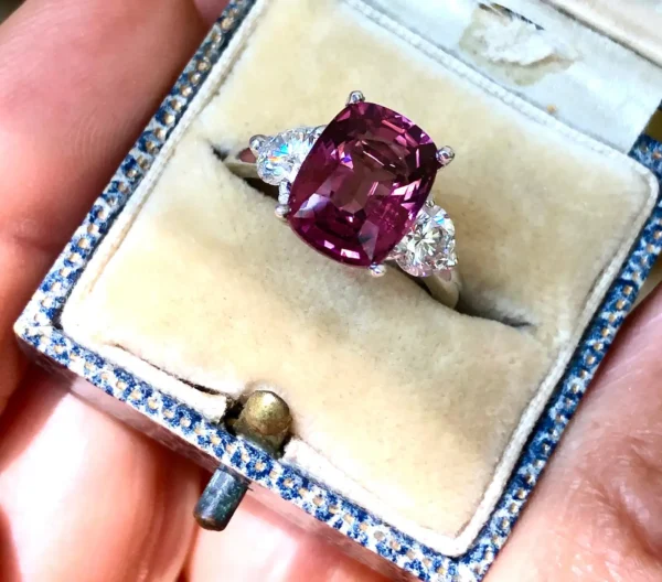5.10 Carat Spinel and Diamond Three-Stone Platinum Engagement Ring - Image 2