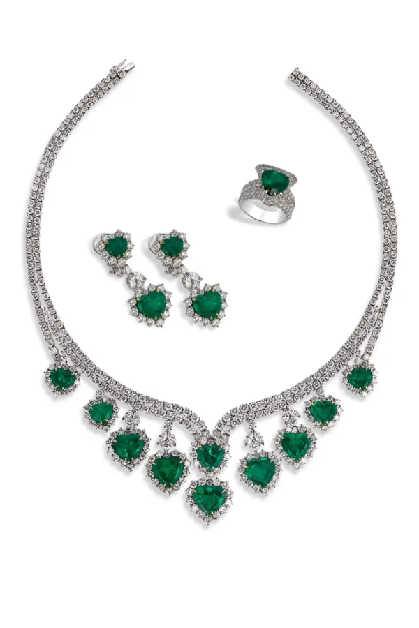Andreoli Heart Shape Colombian Emerald Diamond Necklace CDC Certified 18Kt Gold