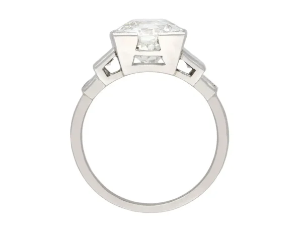 Art Deco diamond flanked solitaire ring, English, circa 1930. - Image 4