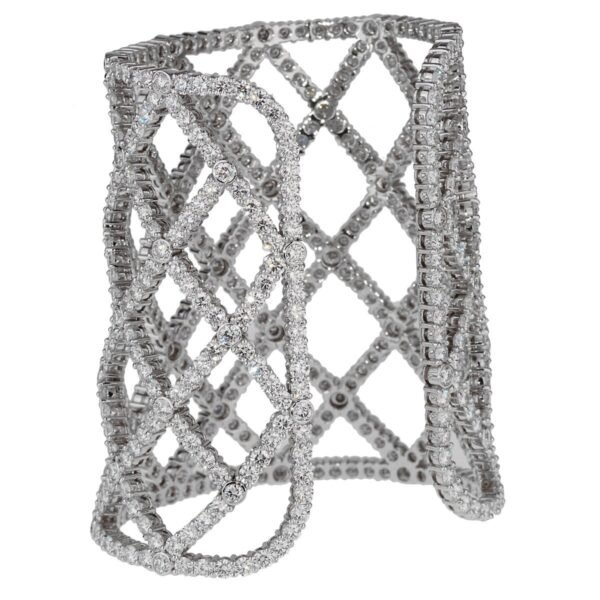 Boucheron 64.47ct Weave Diamond White Gold Cuff - Image 5