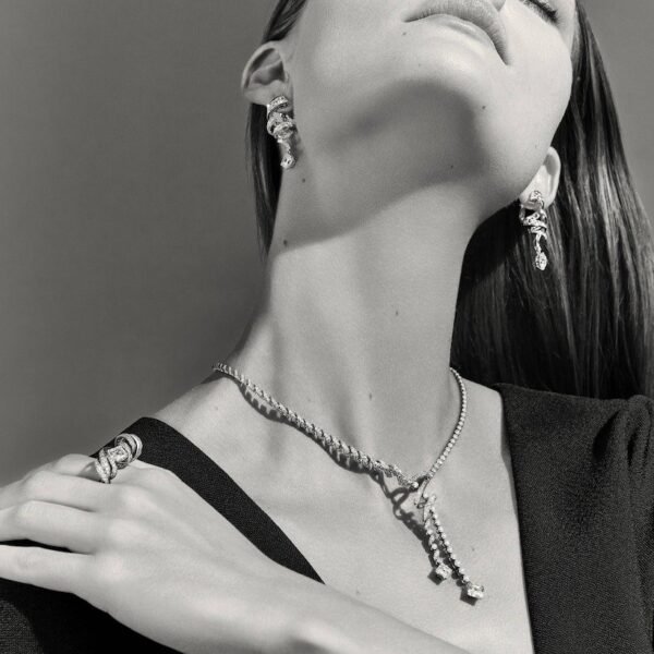 Buy Torsade de Chaumet necklace - White gold, diamonds - Image 2