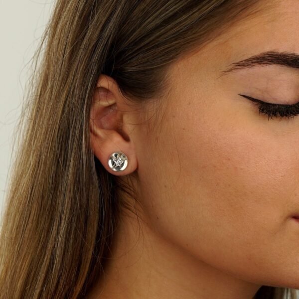 Chanel Comete Rock Crystal Diamond 18k White Gold Stud Earrings - Image 3