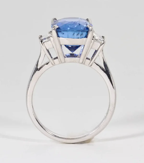 Cushion Cut Blue Sapphire Diamond Gold Ring GIA Certified 8.04 Carat - Image 5