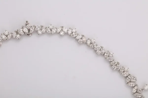 Diamond Drop Necklace For Sale - Image 8