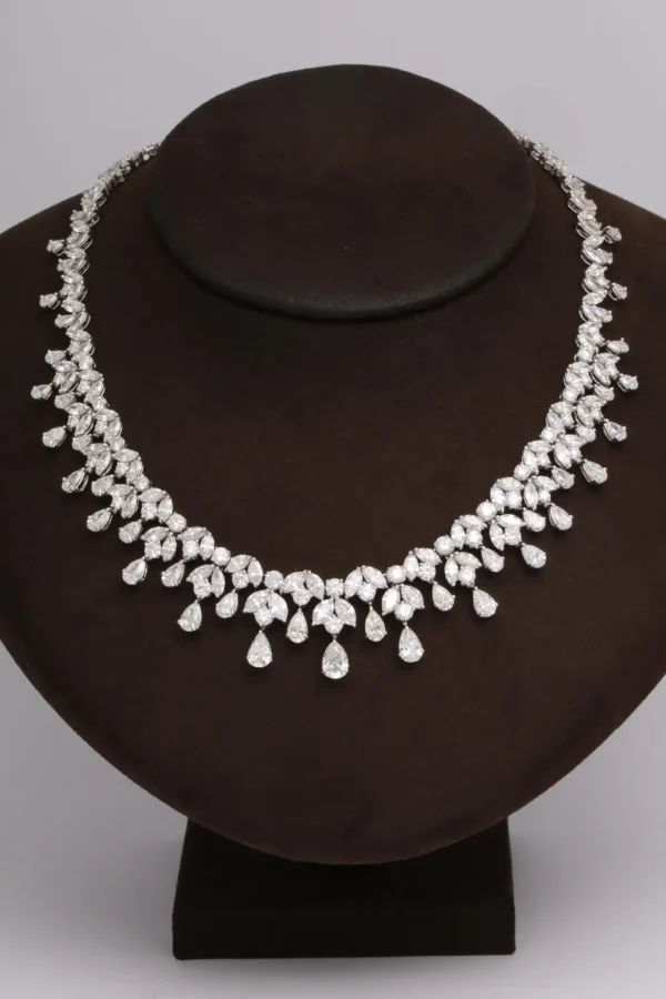 Diamond Drop Necklace For Sale - Image 4