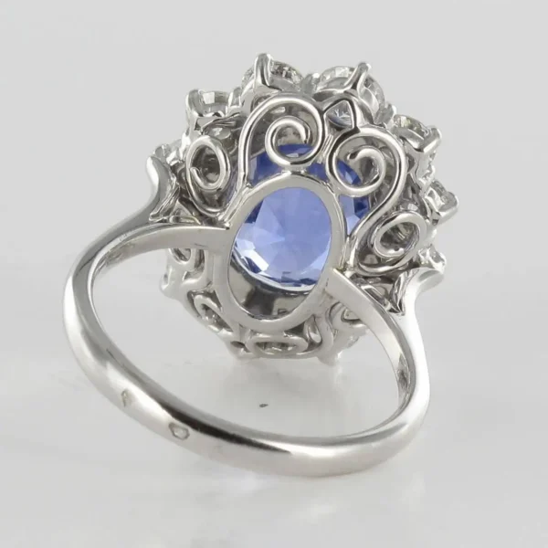 French 1960s No Heat 7.42 Carat Ceylon Sapphire Diamond White Gold Cluster Ring - Image 11