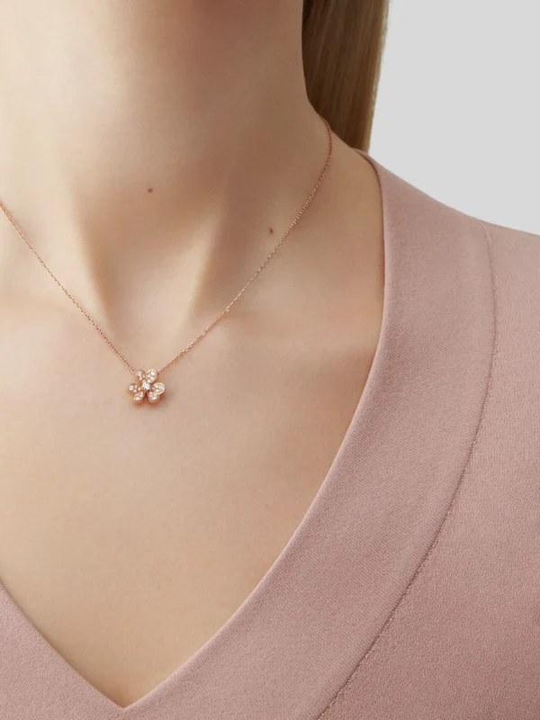 mini model Frivole pendant For Sale - Image 3