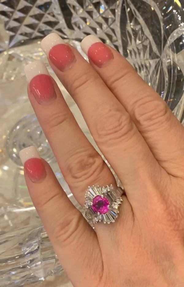 GIA Certified 4.35 Carat Vivid Pink Sapphire and Diamond Ballerina Cocktail Ring - Image 5
