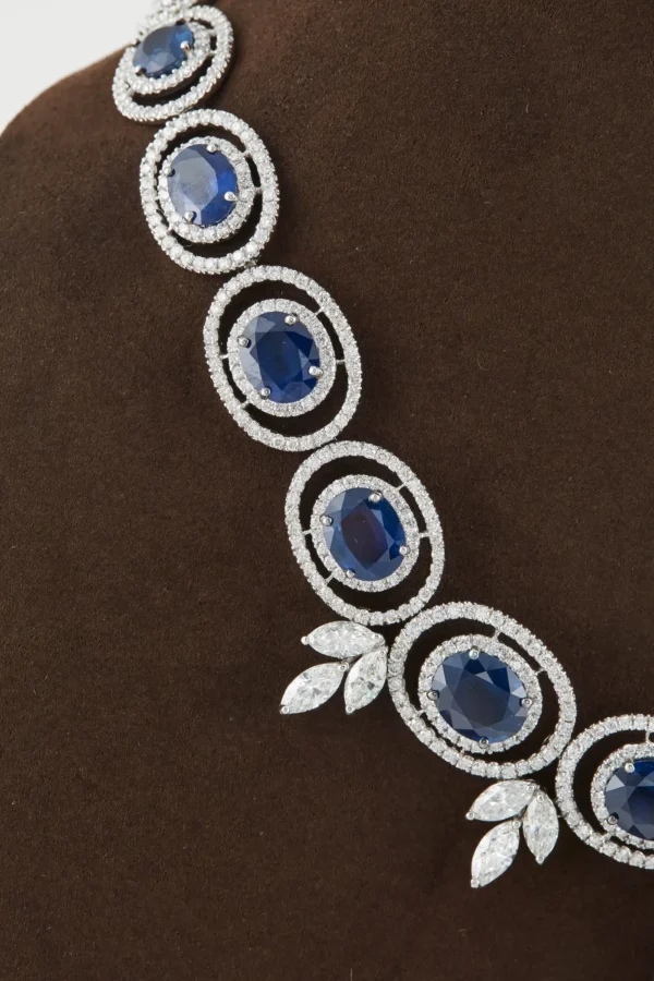 Grand Sapphire Diamond white gold Necklace - Image 3