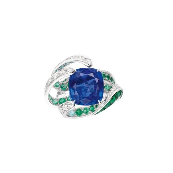 Chaumet Gulfstream Ring For Sale - White gold, sapphire, emeralds, diamonds