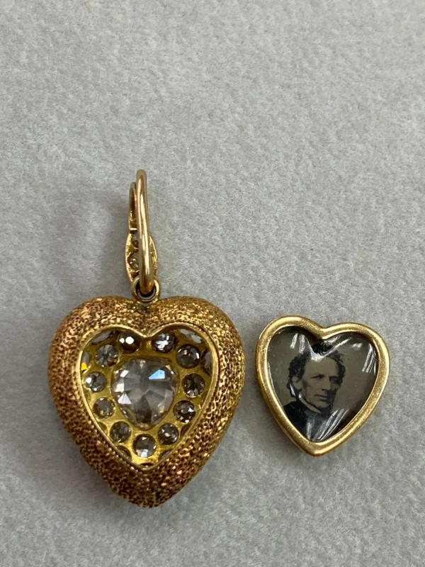 Important Old Mine Cut Heart Locket Pendant and Diamond Necklace, Certified - Image 18
