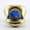 Large Carved Mughal Sapphire 18K Gold Ring - Image 5