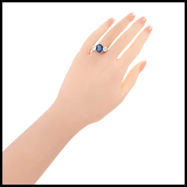 Peter Suchy 5.77 Carat Sapphire Diamond Three-Stone Platinum Engagement Ring - Image 7