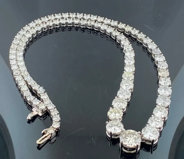 Platinum 32.10 Carat Total Diamond Riviera Necklace - Image 8