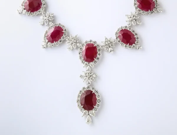 Ruby and Diamond Necklace For Sale - Image 4