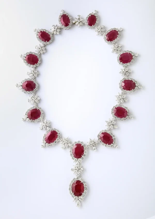 Ruby and Diamond Necklace For Sale - Image 3