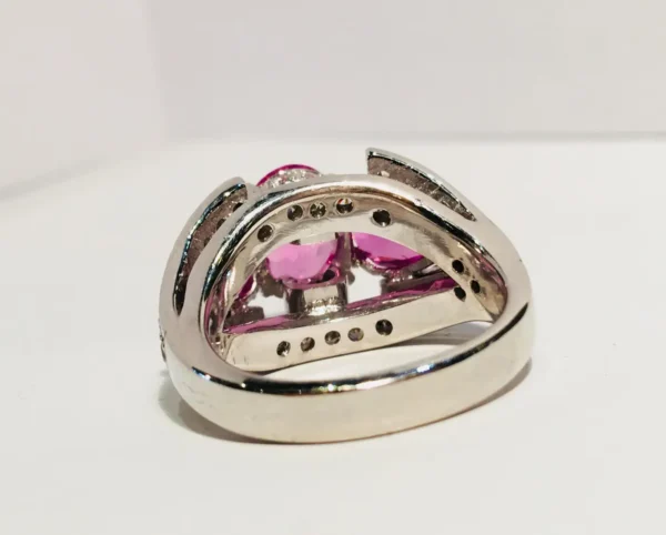 Spectacular Vivid Pink Sapphire Diamond Platinum Three-Stone Ring - Image 5