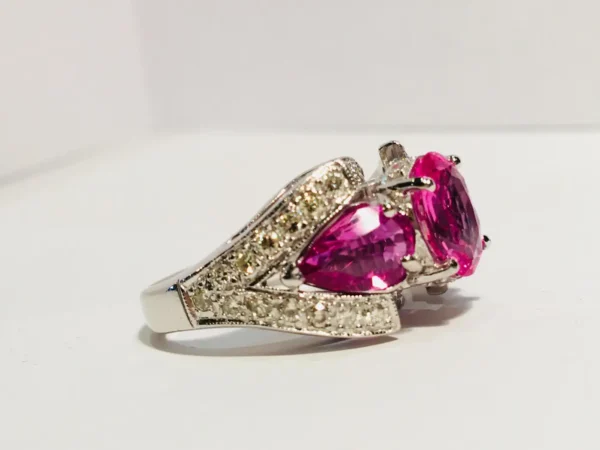 Spectacular Vivid Pink Sapphire Diamond Platinum Three-Stone Ring - Image 6