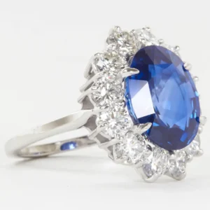 Stunning 6 Carat GIA Certified Sapphire Diamond Platinum Ring
