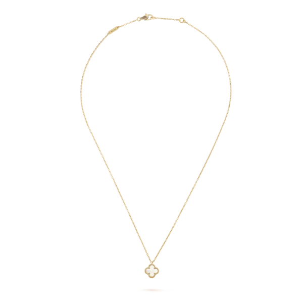 Sweet Alhambra pendant For Sale - Image 2