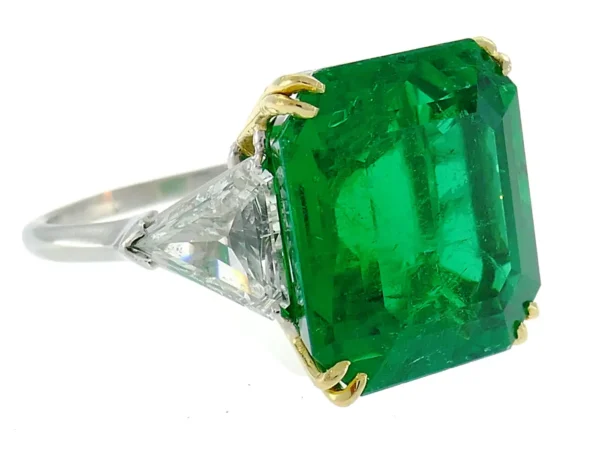Vintage Harry Winston Emerald Diamond Platinum Ring 14.04 Carat Colombian AGL